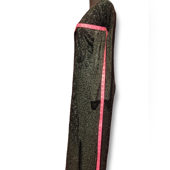 Long black beaded gown - Picture 4 of 10